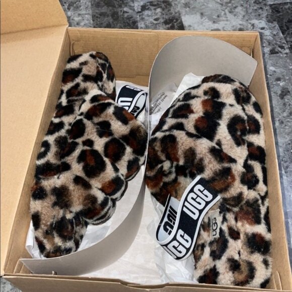 Ugg Australia fluff yeah slipper slides - Picture 5 of 7